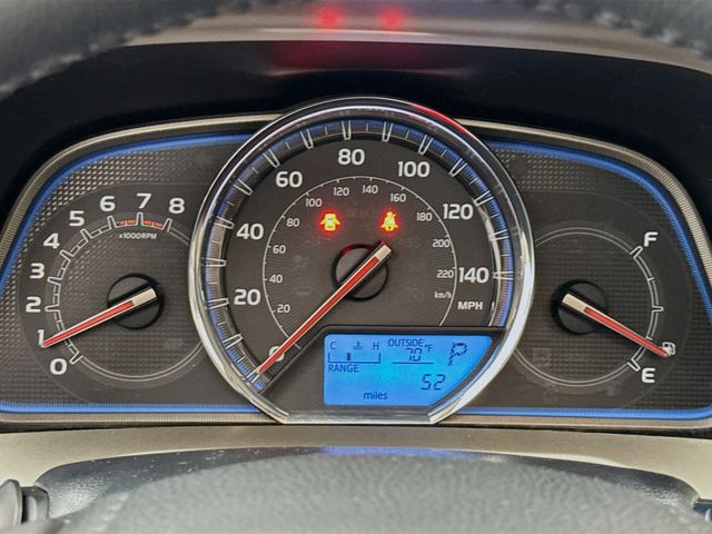 2013 Toyota RAV4 Limited photo 12
