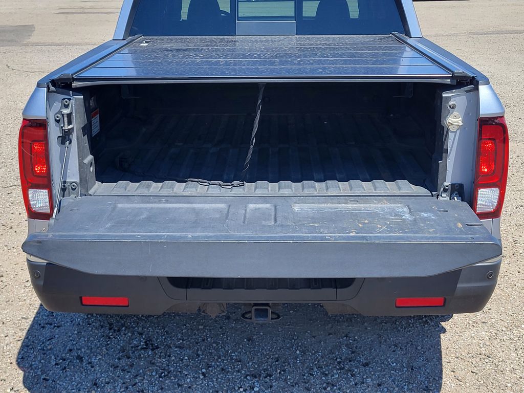 2019 Honda Ridgeline RTL-E photo 27