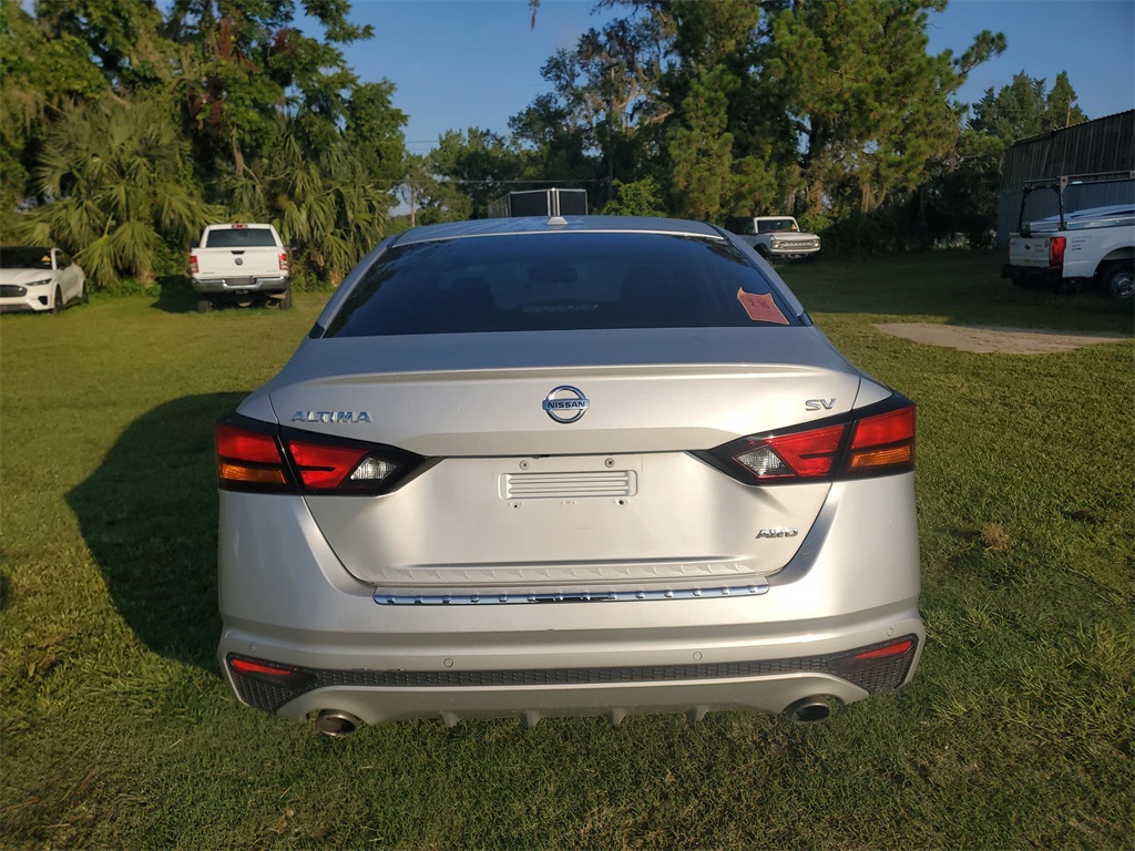 2020 Nissan Altima 2.5 SV photo 3