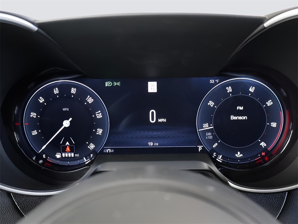 2025 Alfa Romeo Giulia Base photo 26