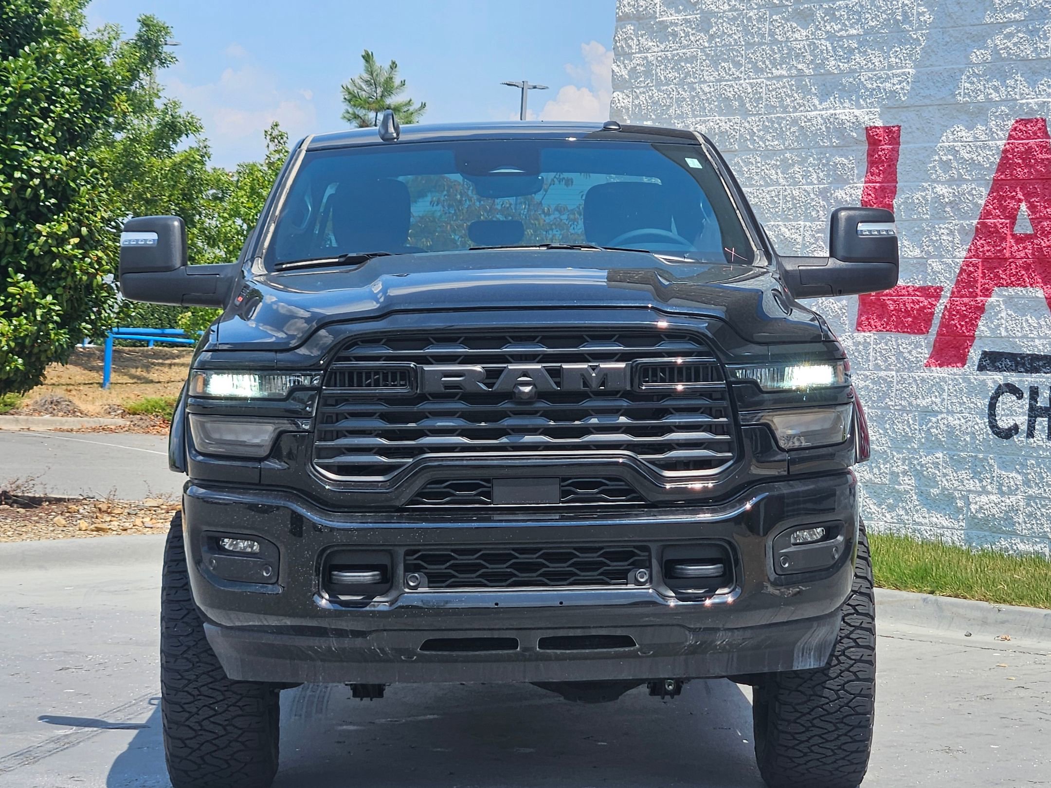 2025 Ram 2500 Big Horn photo 2