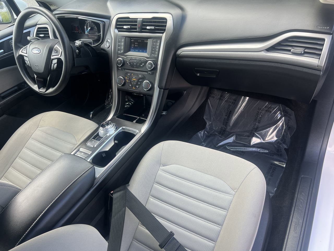 2018 Ford Fusion Hybrid S photo 10