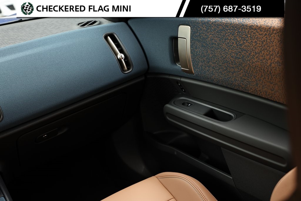 2025 Mini Cooper S ALL4 photo 28