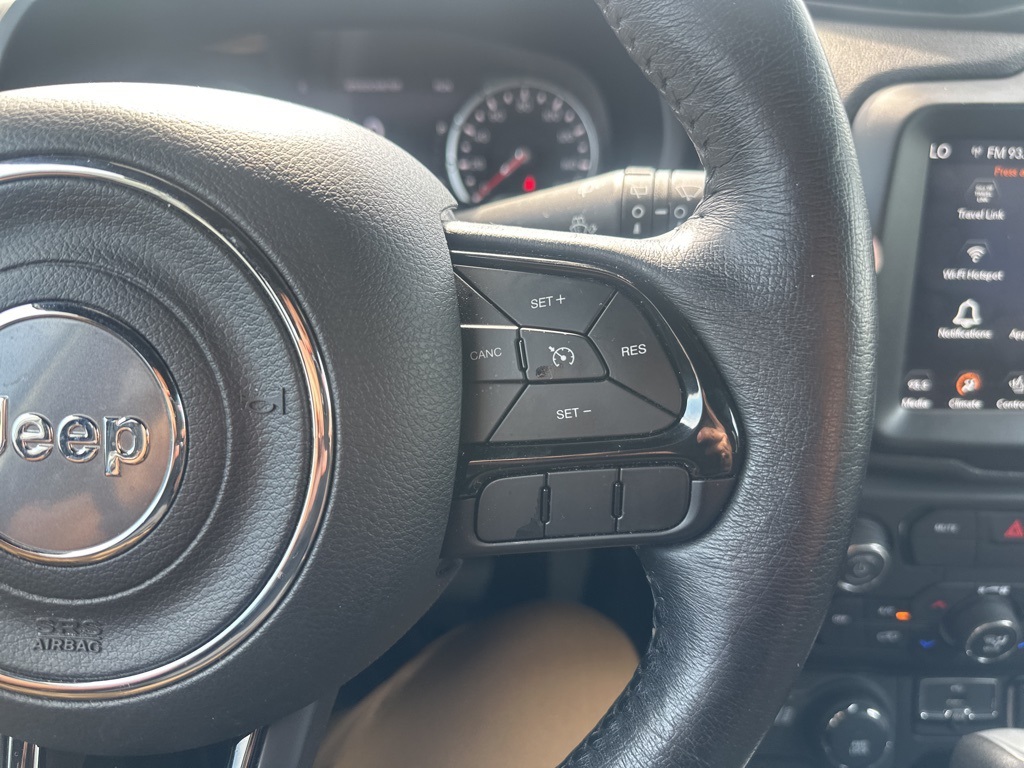 2022 Jeep Renegade Altitude photo 13