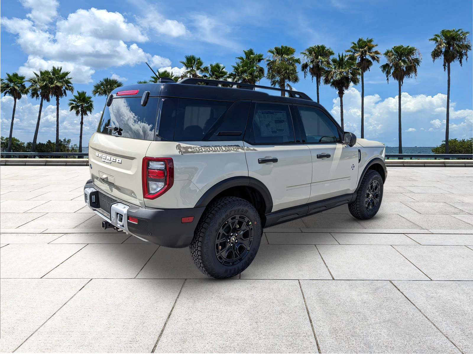2025 Ford Bronco Sport Outer Banks photo 6