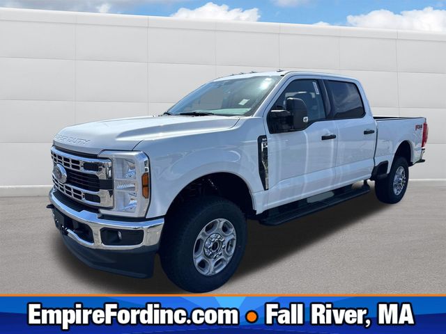 2025 Ford F-350 Super Duty XLT's photo