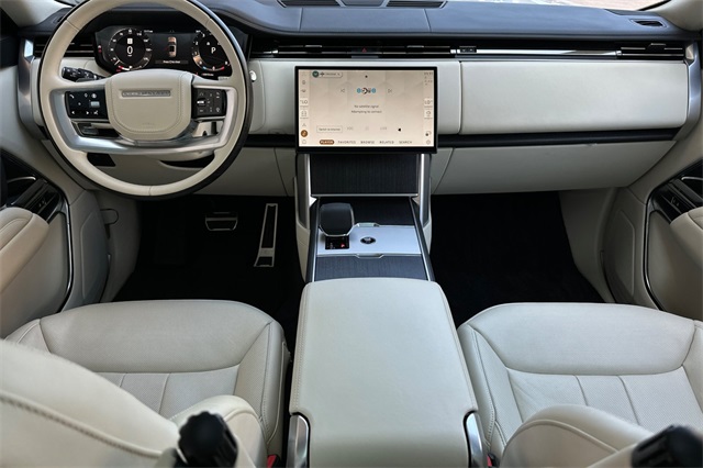 2024 Land Rover Range Rover SE photo 10