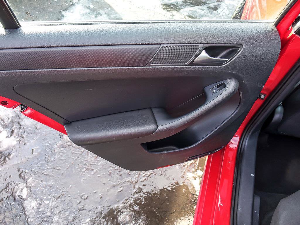 2015 VOLKSWAGEN JETTA - Image 19