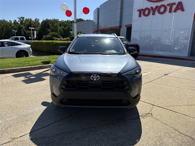 2026 Toyota Corolla Cross LE photo 6