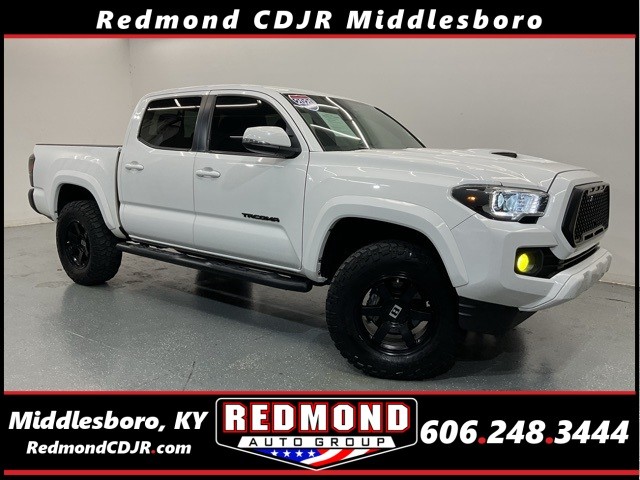 2020 Toyota Tacoma TRD Sport