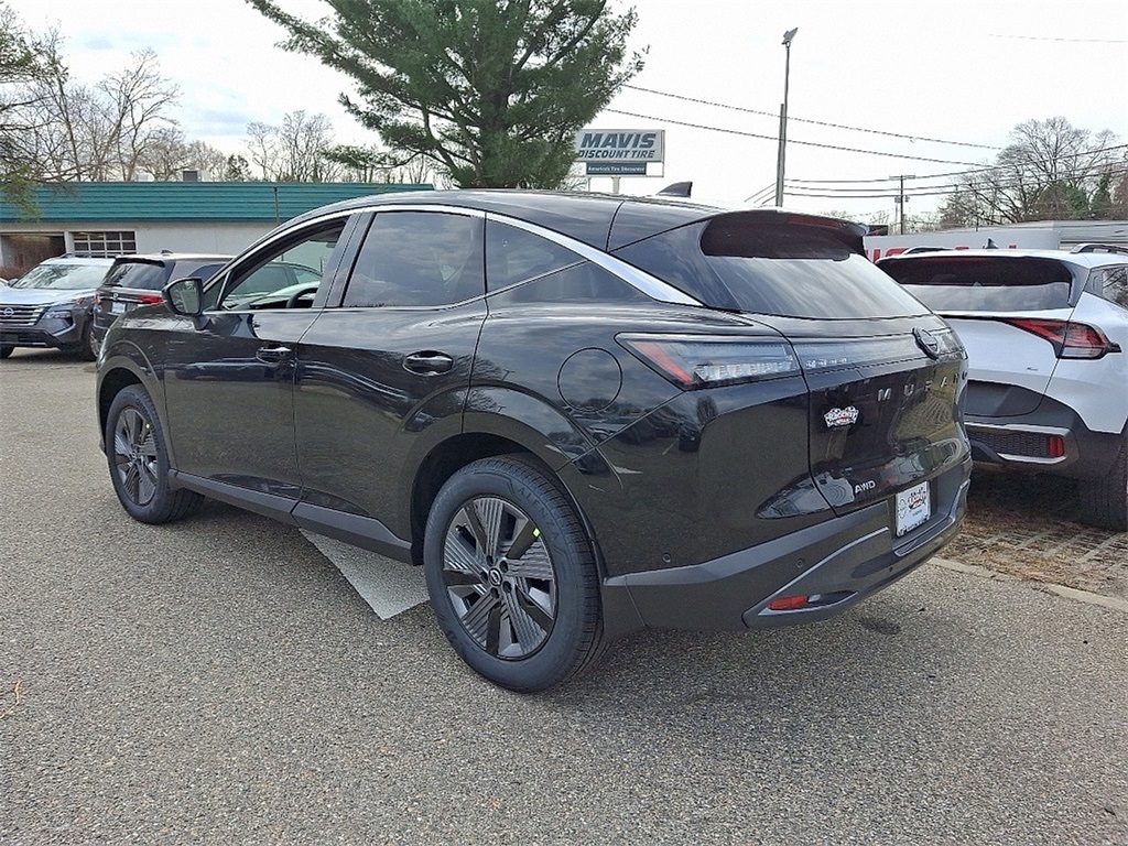 2025 Nissan Murano SL photo 3