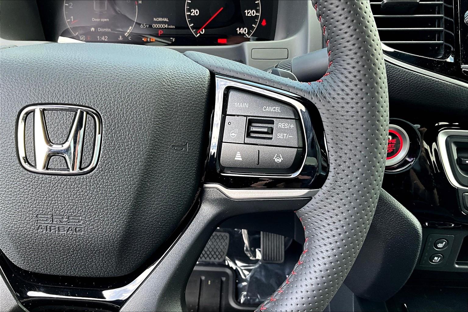 2025 Honda Ridgeline Black Edition photo 17