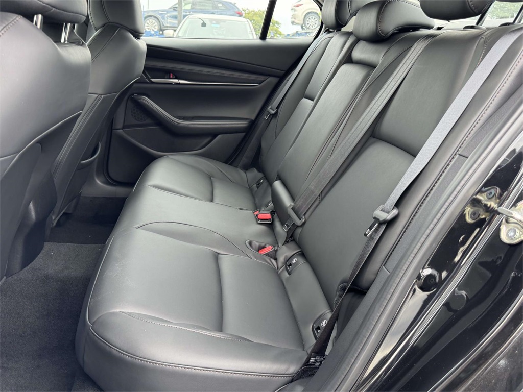 2025 Mazda Mazda3 2.5 Select Sport Base photo 14