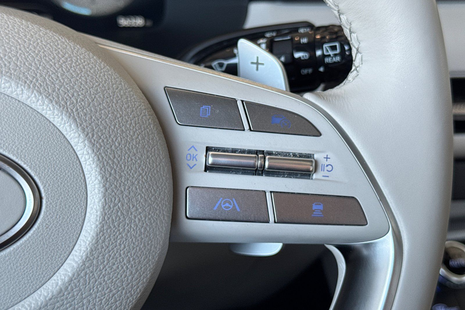 2023 Hyundai Palisade Limited photo 24