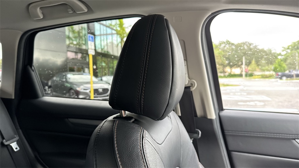 2023 Mazda CX-5 2.5 S Preferred photo 20