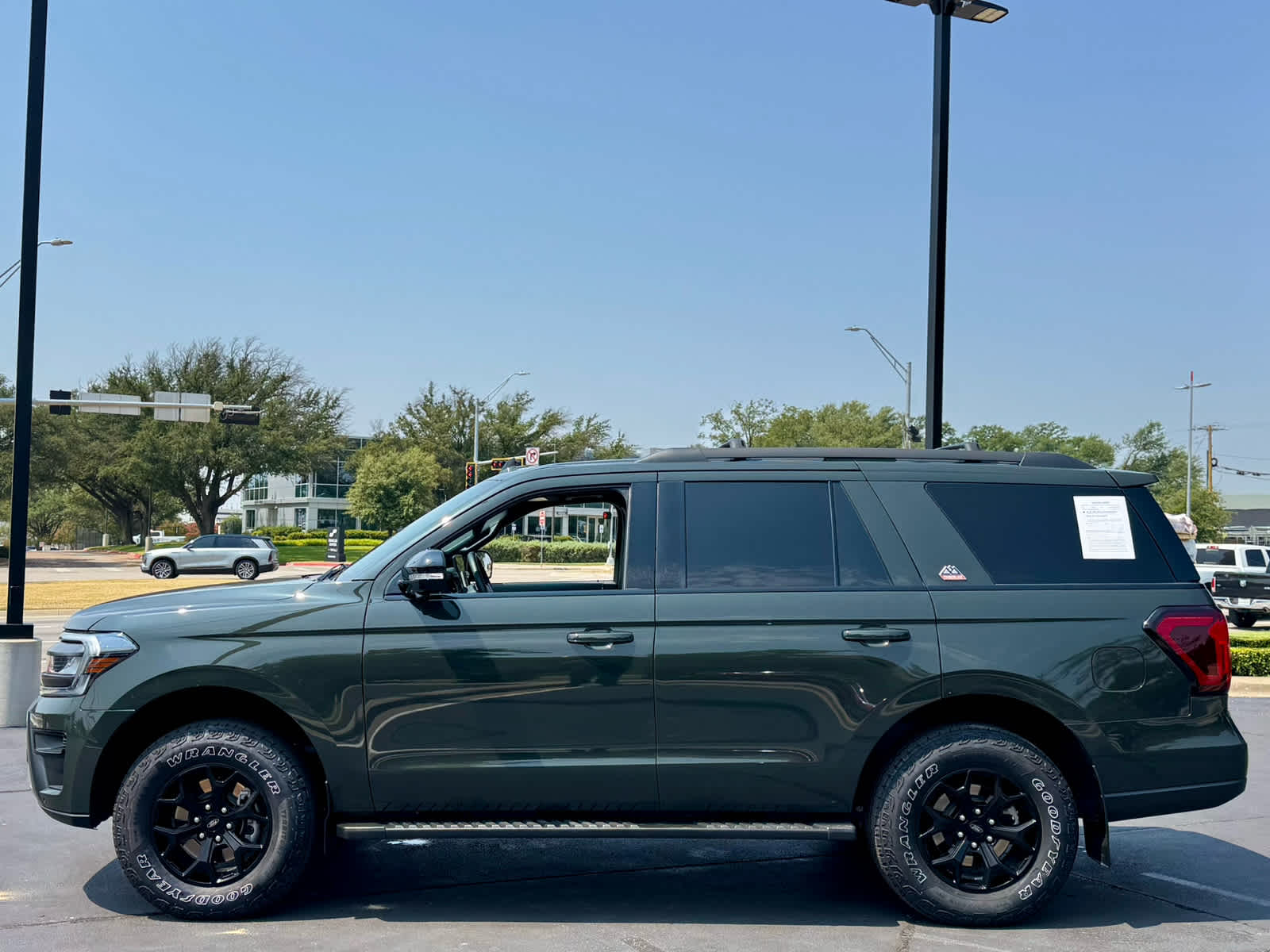 2023 Ford Expedition Timberline photo 2