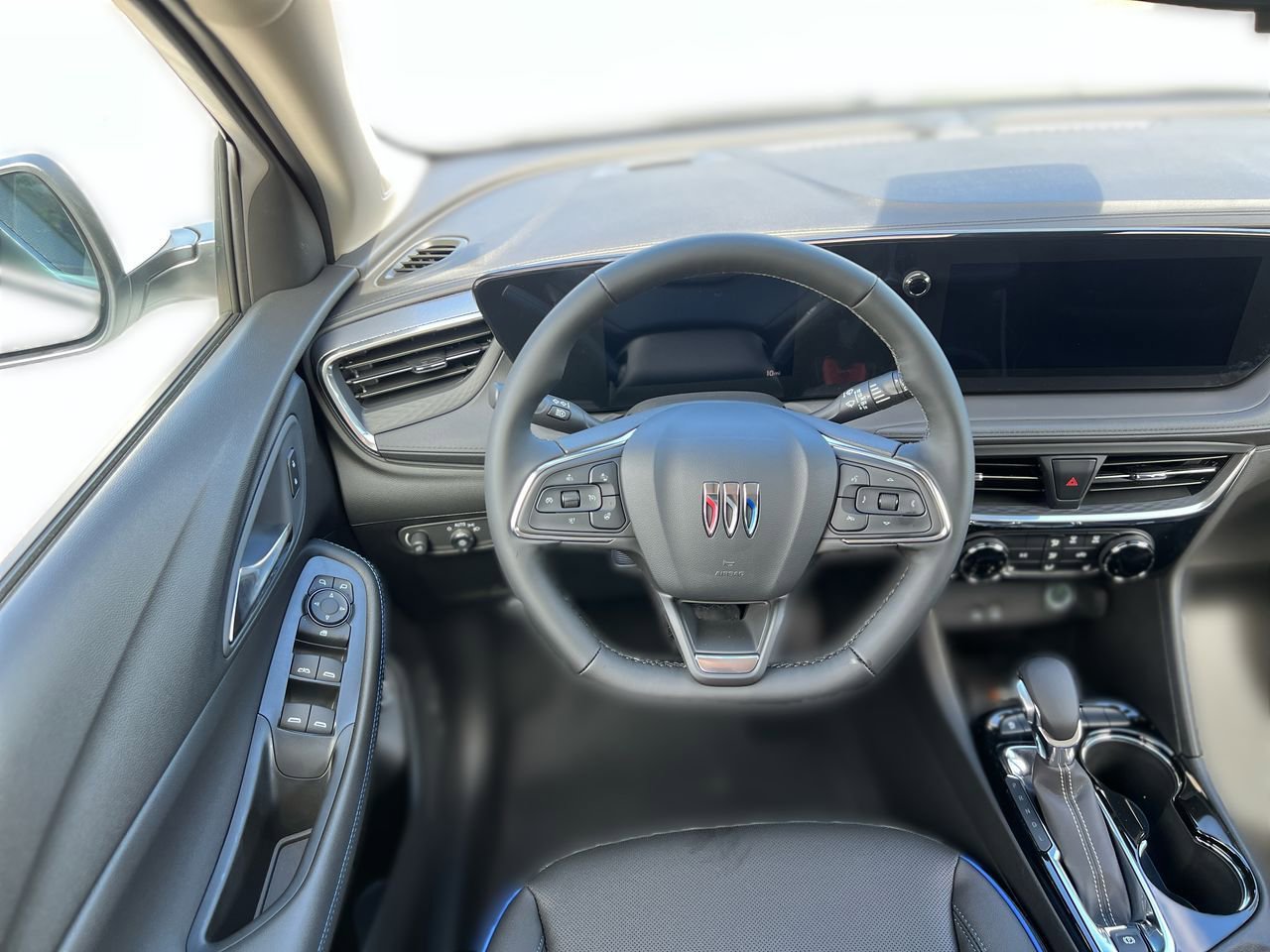 2026 Buick Encore GX Sport Touring photo 10