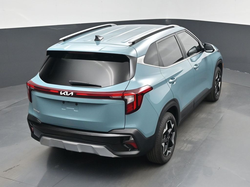 2024 Kia Seltos EX photo 30