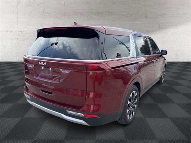 2023 Kia Carnival EX photo 7