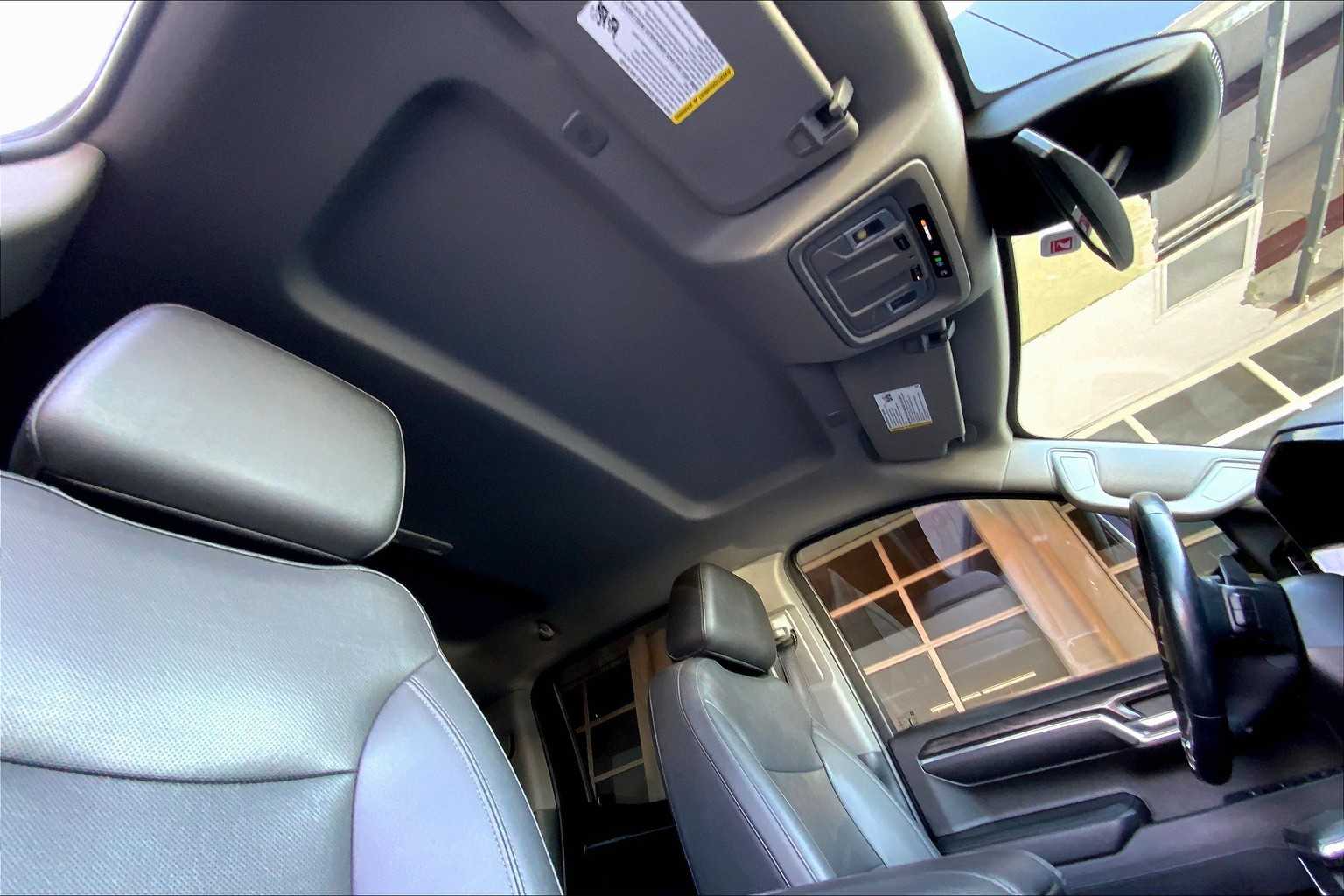 2023 Chevrolet Silverado 1500 LTZ photo 13