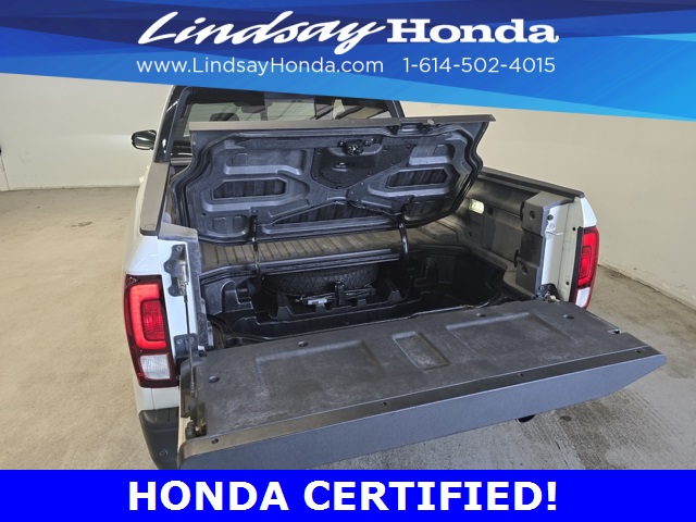 2022 Honda Ridgeline Black Edition photo 4