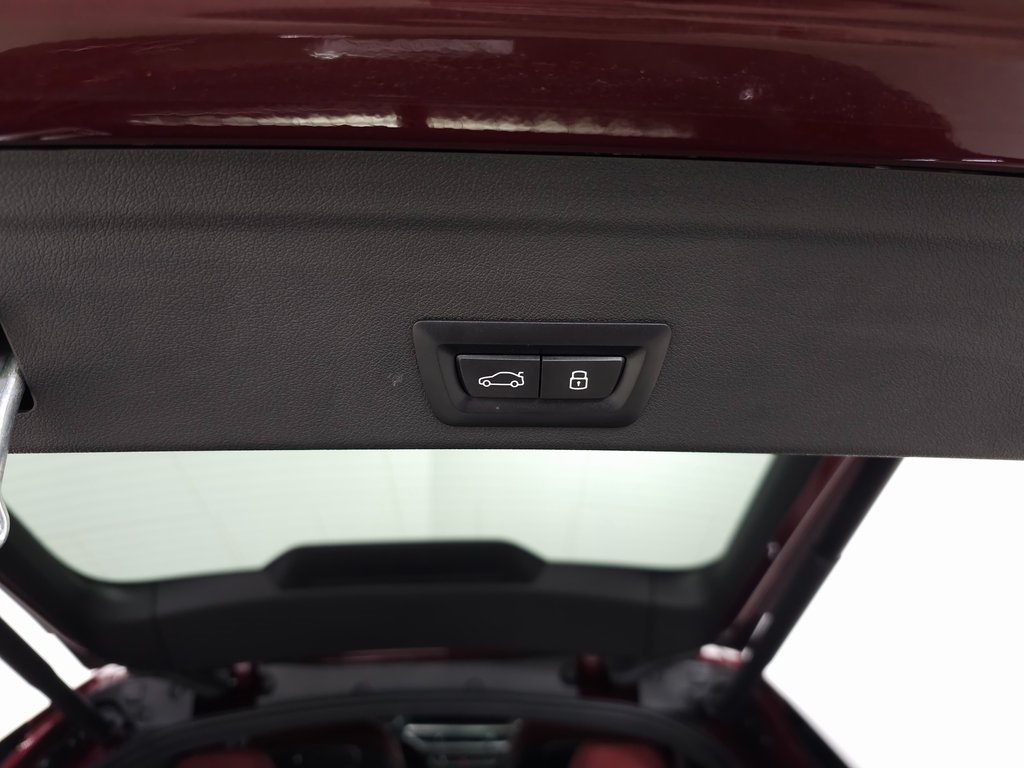 2025 BMW X6 - Image 6