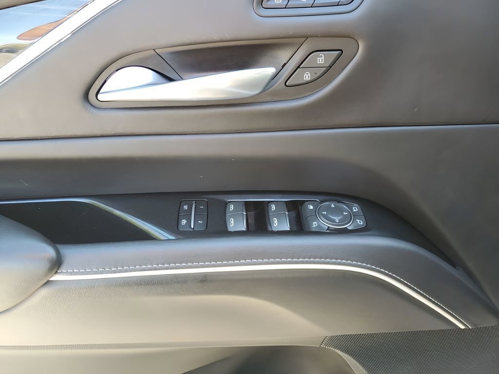 2023 Cadillac Escalade ESV V-Series photo 31