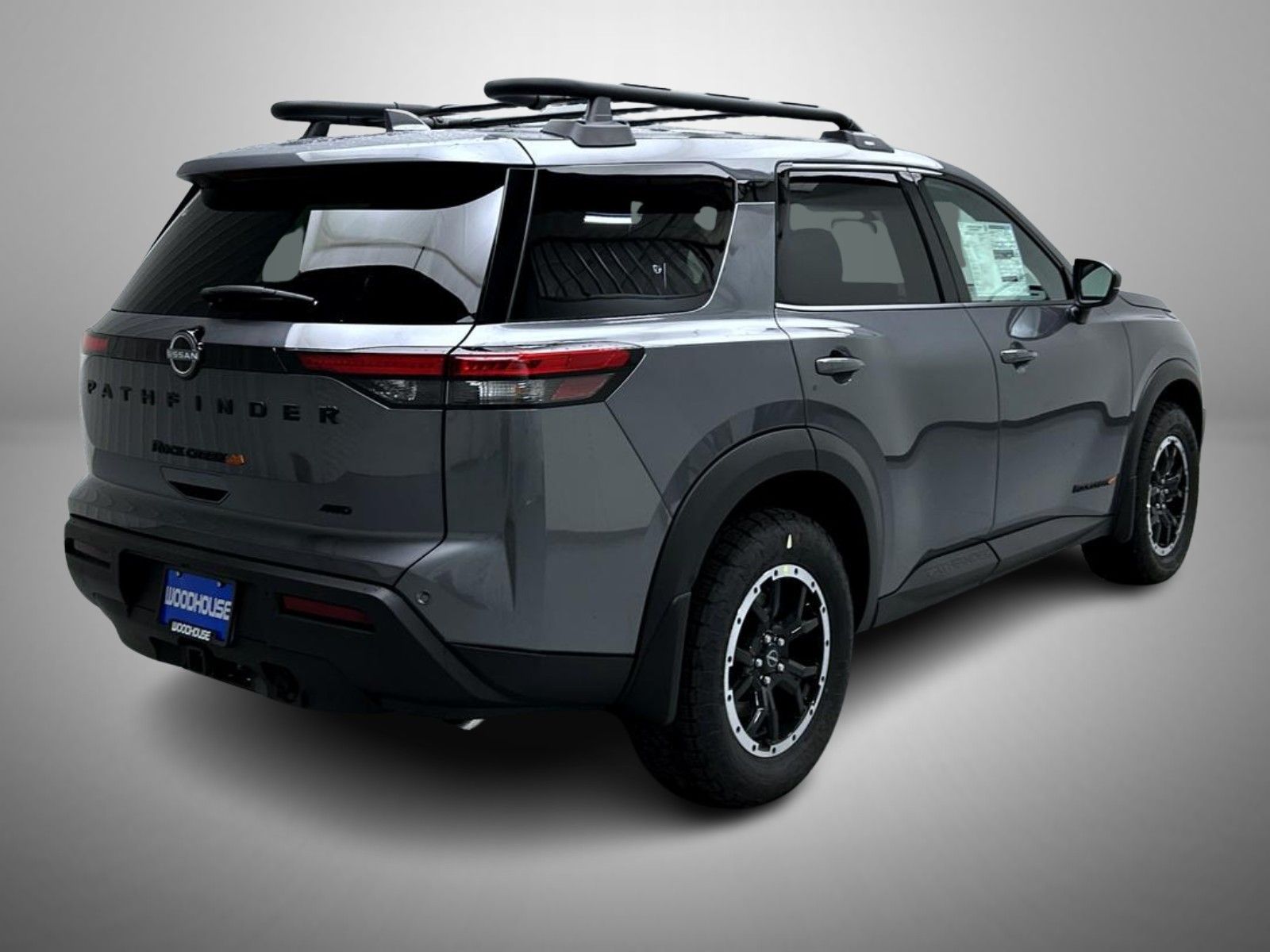 2025 Nissan Pathfinder SV photo 3