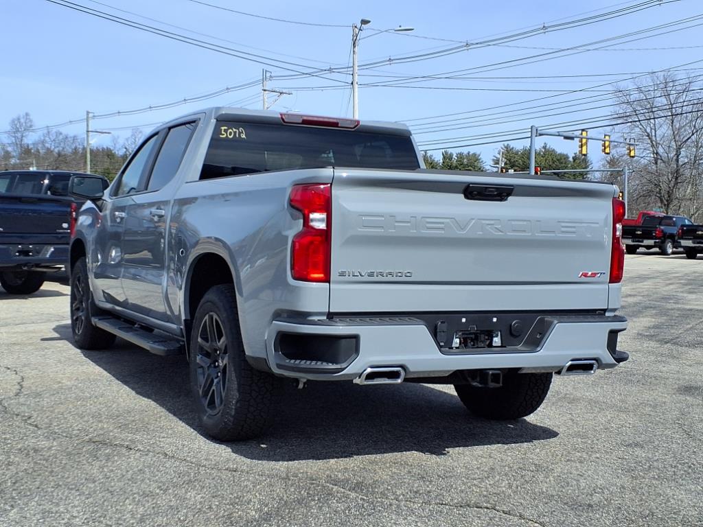 2025 Chevrolet Silverado 1500 RST photo 5