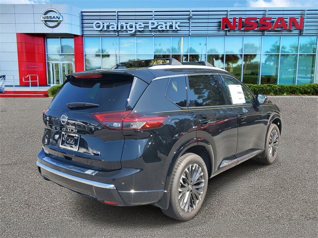 2025 Nissan Rogue Platinum photo 2