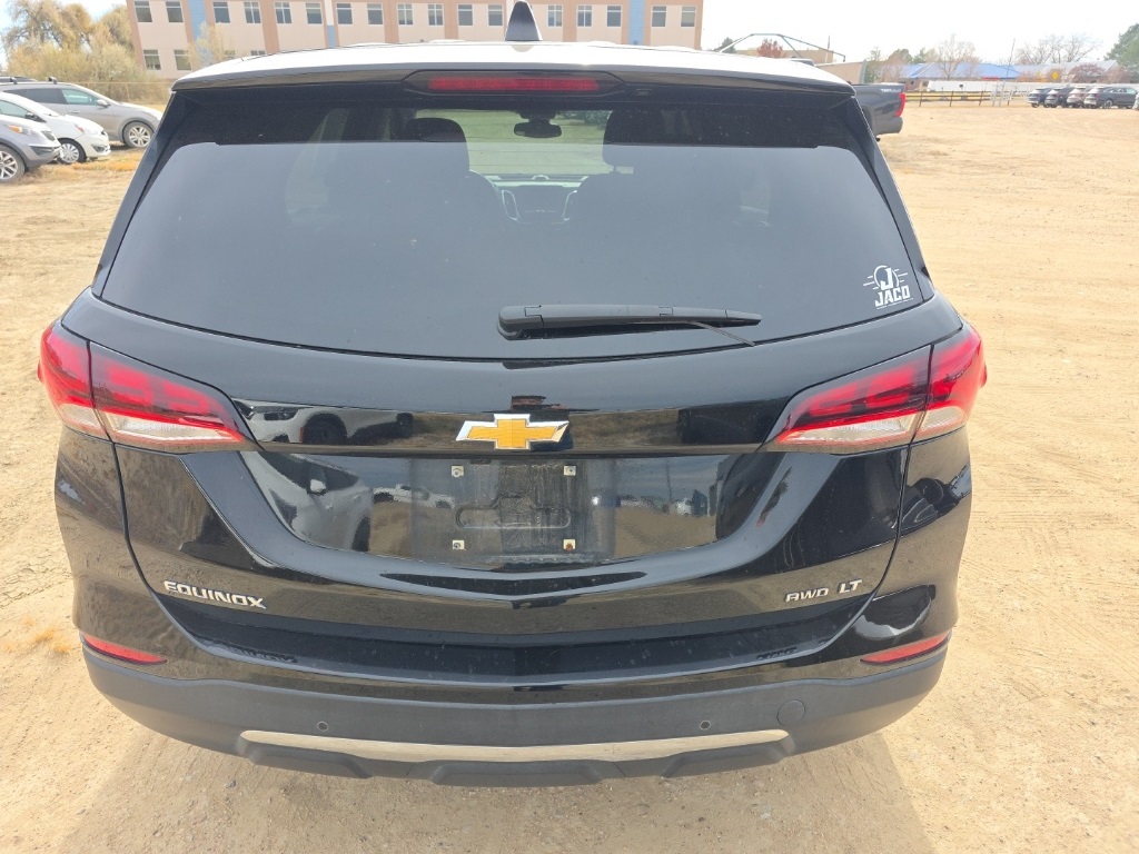 2024 Chevrolet Equinox LT photo 4