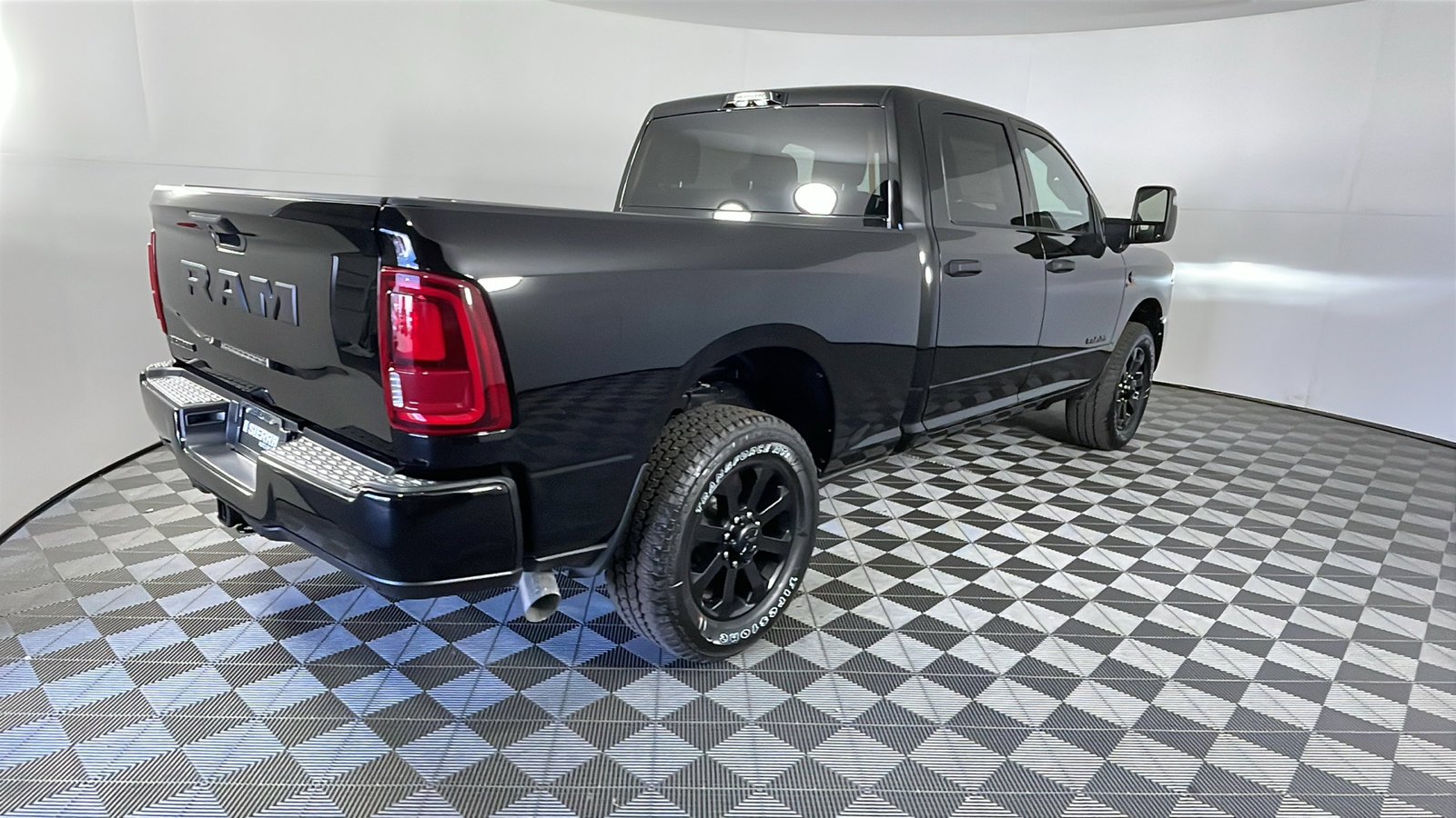 2025 Ram 2500 Big Horn photo 4