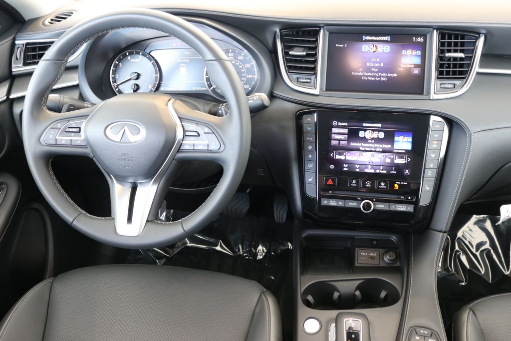 2025 Infiniti QX50 Luxe photo 18