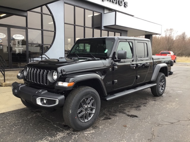 2025 Jeep Gladiator Sport photo 2