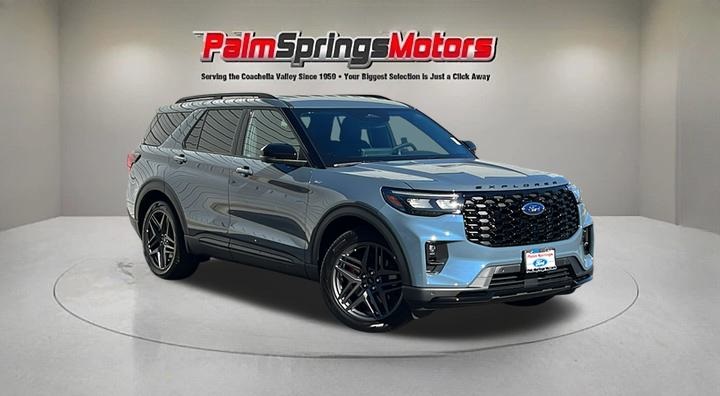2026 Ford Explorer ST-LINE's photo