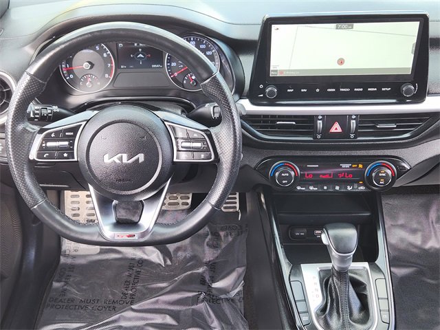 2022 Kia Forte GT-Line photo 19