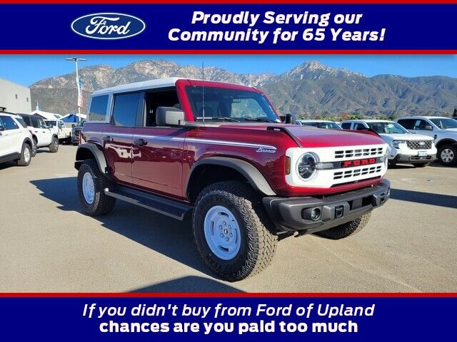 2025 Ford Bronco 4-Door Heritage Editon's photo