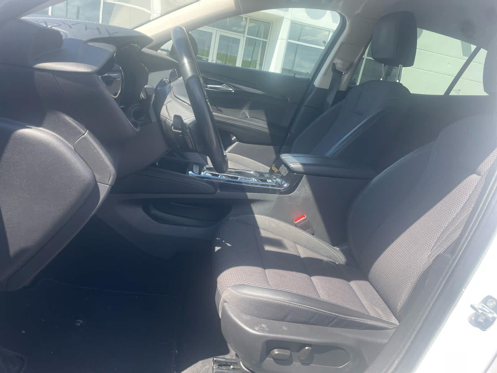 2023 Buick Envision Preferred photo 13