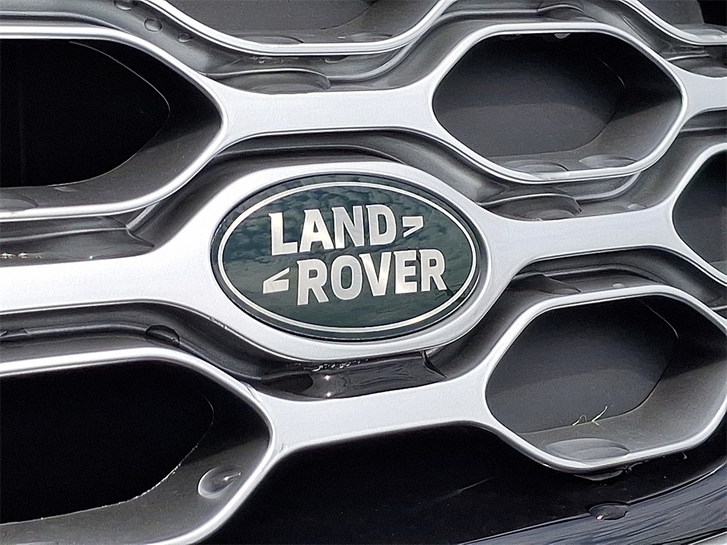 2025 Land Rover Discovery S photo 20