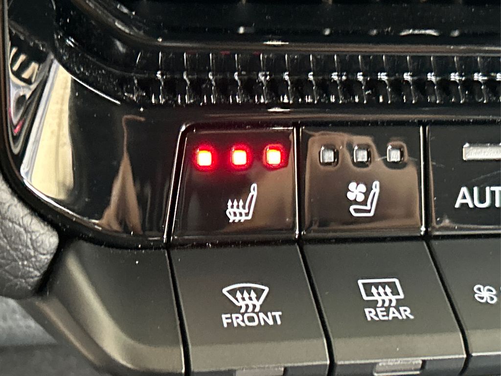 2024 Toyota Land Cruiser Base photo 35