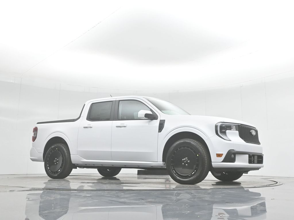 2025 Ford Maverick Lobo Standard