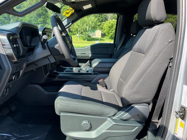2025 Ford F-150 STX photo 19