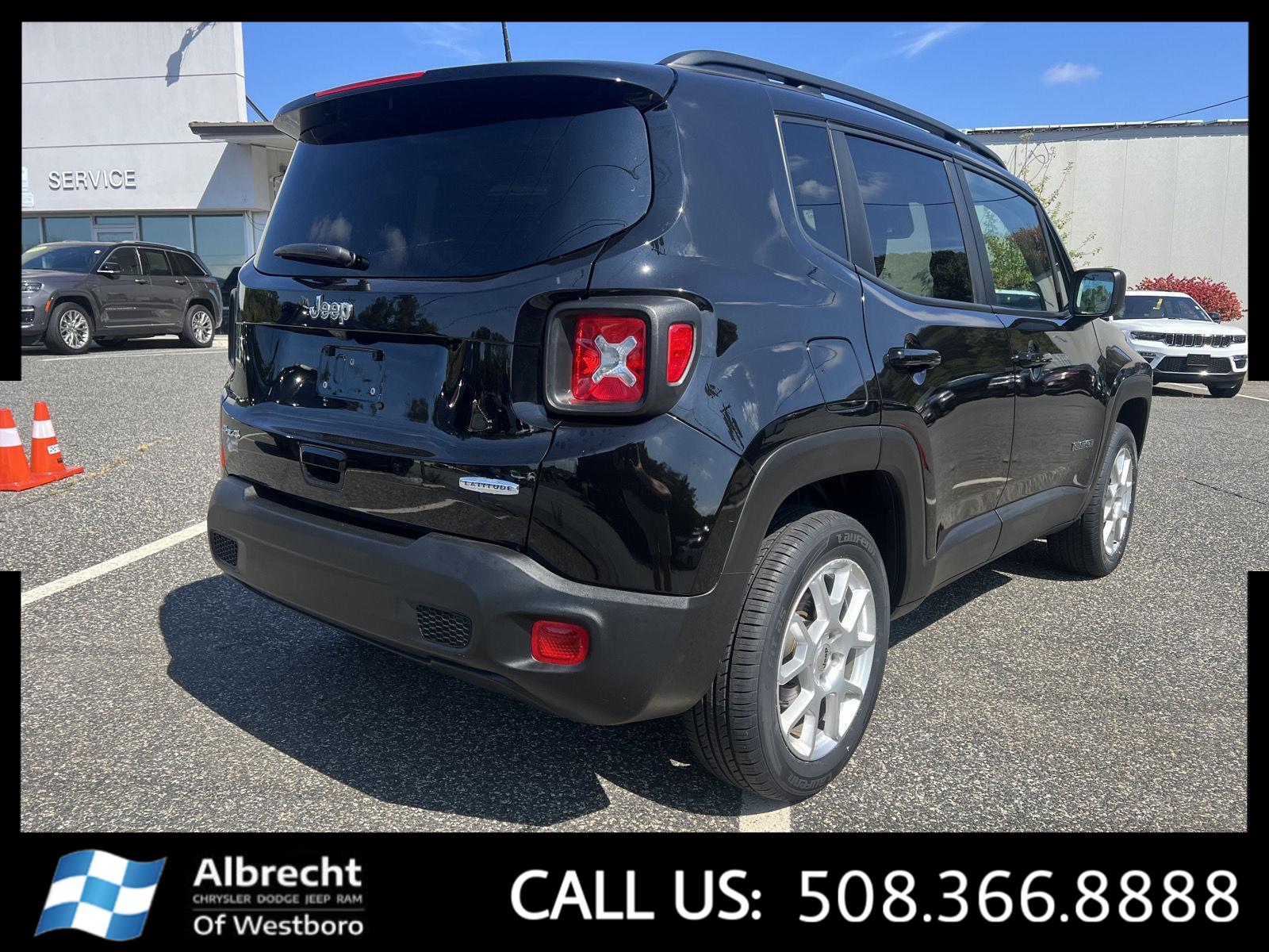 2022 Jeep Renegade Latitude photo 5