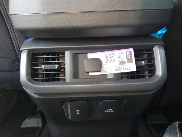2025 Ford F-150 XLT photo 27