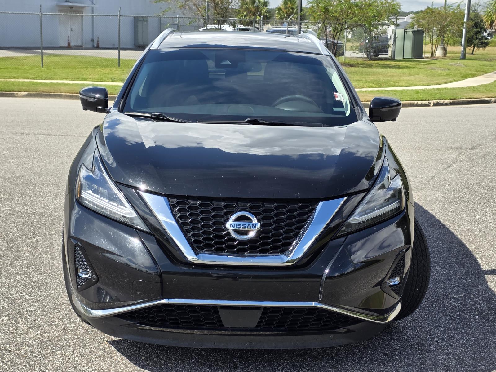 2019 Nissan Murano SL photo 2
