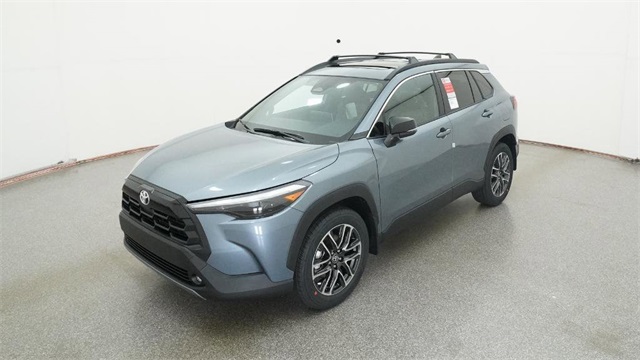 2026 Toyota Corolla Cross XLE's photo