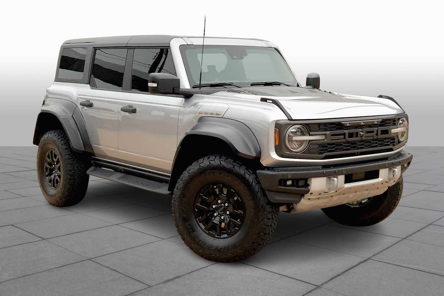2023 Ford Bronco Raptor photo 3