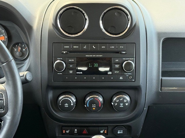 2015 Jeep Patriot Latitude photo 19