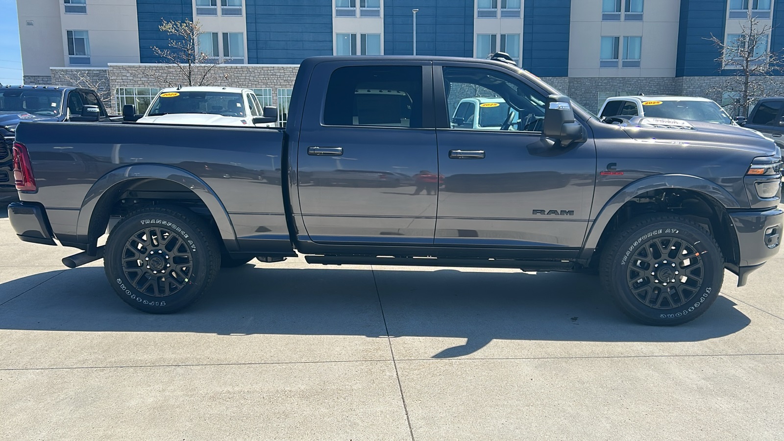 2025 Ram 2500 Limited photo 2