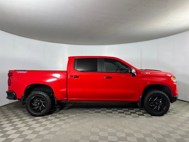 2024 Chevrolet Silverado 1500 LT Trail Boss photo 4